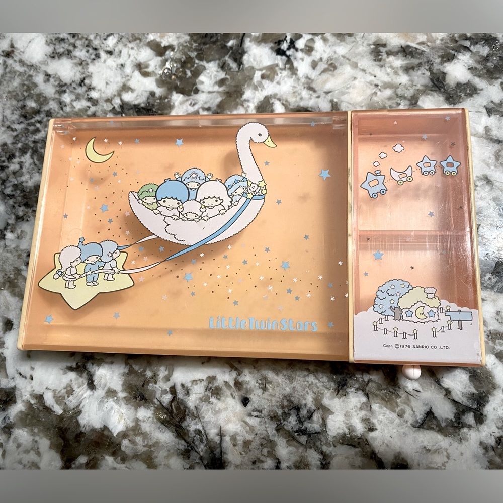 VINTAGE RARE 1976 SANRIO LITTLE TWIN STARS TRINKET JEWELRY BOX